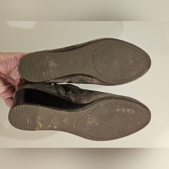 Vionic Womans Weather Resistant Size 9 Brown Paloma Bootie - Picture 4 of 9